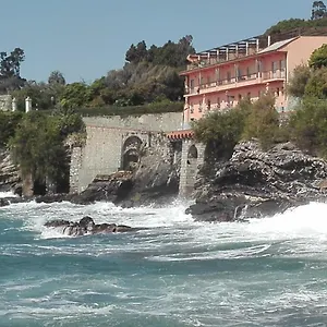 Un Tuffo In Mare , Genua Italien